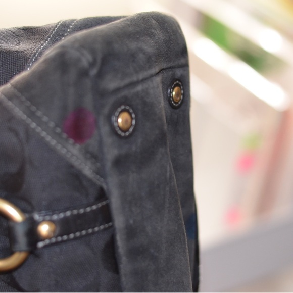 COACH Signature Black Tote Gold Hardware - Picture 9 of 9